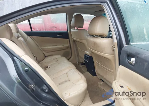 2010 Nissan Maxima S z USA, uszkodzony, nr VIN 1N4AA5AP1AC833547